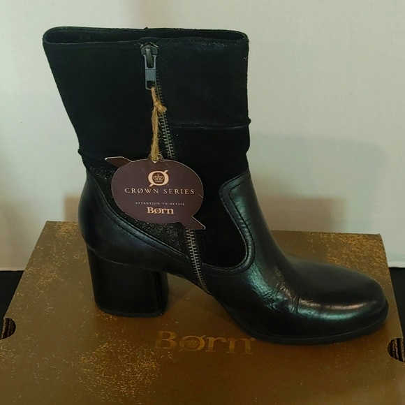 Born "Hayley" Boot - Picture 4 of 7